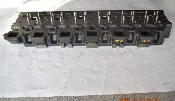 Μέρη κινητήρα ντίζελ Κεφαλή κυλίνδρου Assy 1105096 Για κινητήρα  E3406 3406